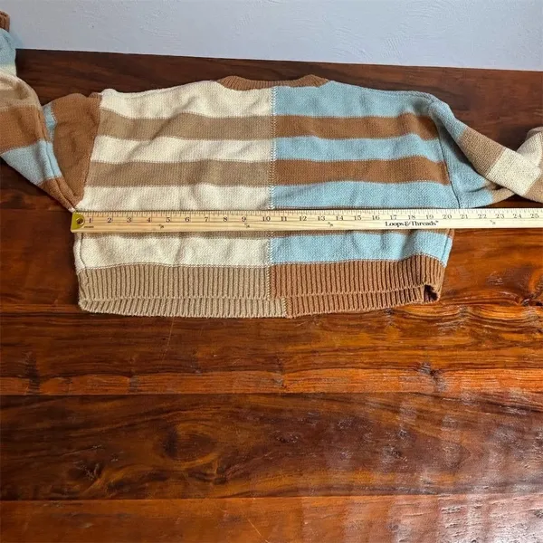 Altar'd State Women's Striped Colorblock Cropped Sweater Size S - Image 4
