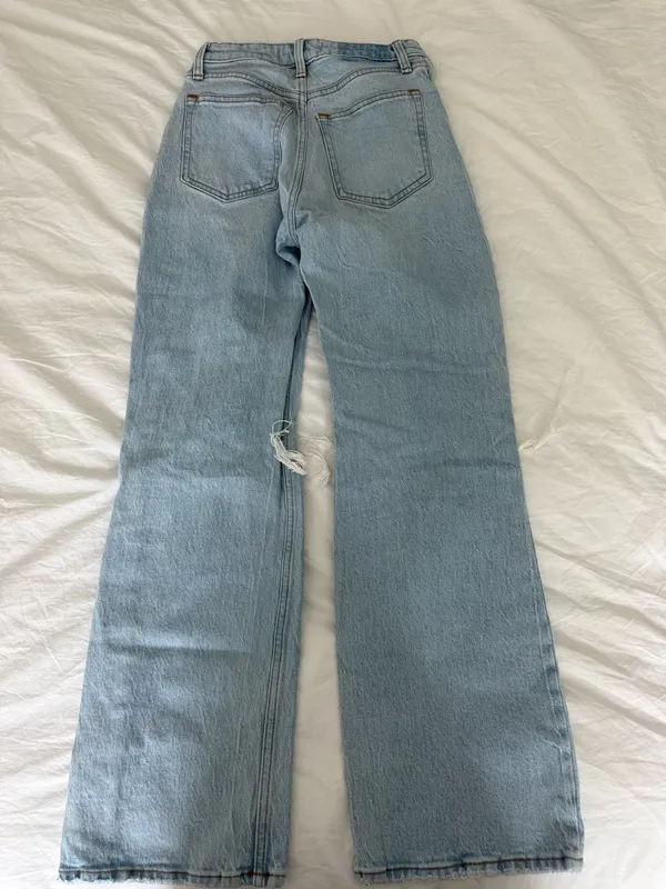 Abercrombie High-Rise Jeans - Image 3