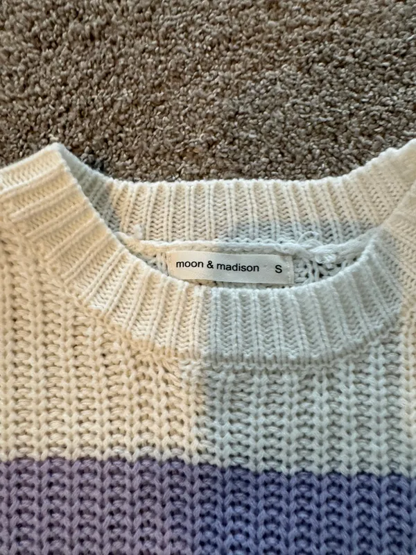 Sweater Multiple - Image 2