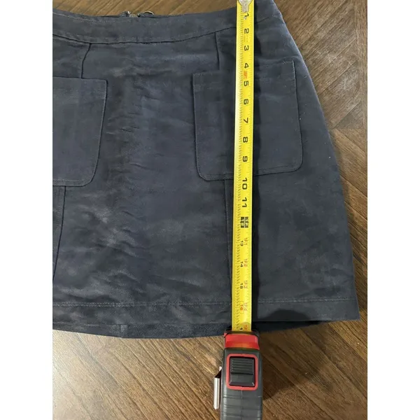 Old Navy Faux Suede Pencil Skirt Womens Size 4 - Image 5