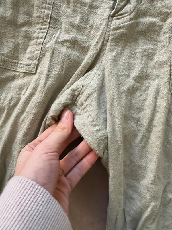 Hollister Linen Blend Cargo Pants - Image 9