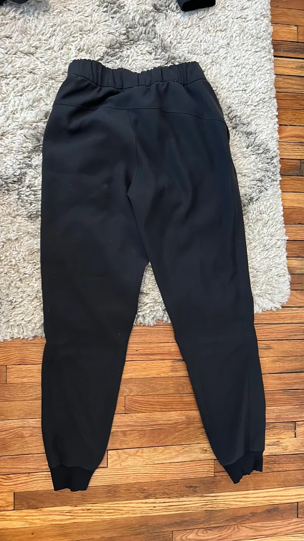 Lululemon Align Joggers - Image 2