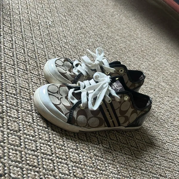 Coach Women’s Folly Logo Oxford Sneakers Size 7 - Image 6