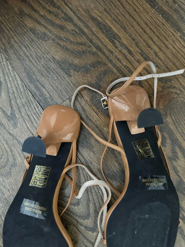 Fluxx Kitten Heel - Image 6