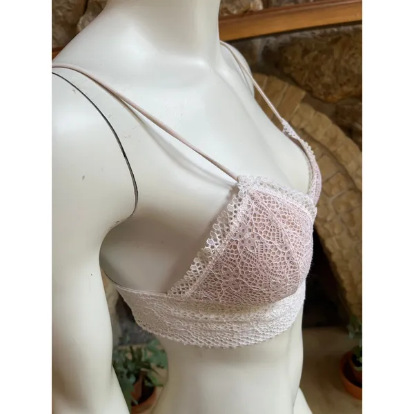 Victoria's Secret White Lace Padded Bralette Women’s Size Medium - Image 3