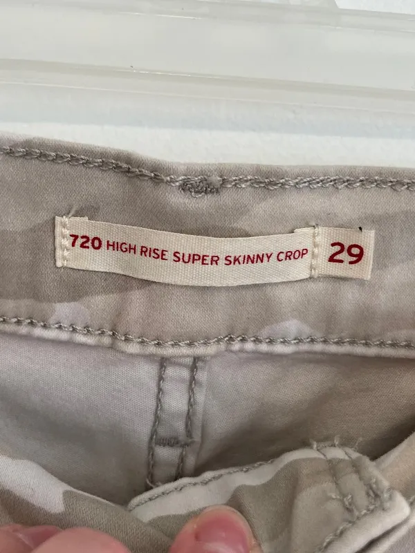 LEVI'S 720 High Rise Super Skinny Crop Jeans Tan Camo Camouflage Cropped Ankle - Image 6