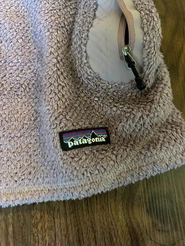 Patagonia Fleece Jacket - Image 3
