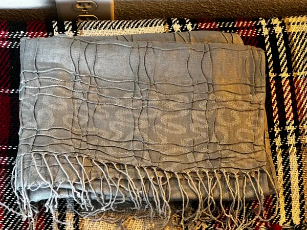 100%  scarf - Image 5
