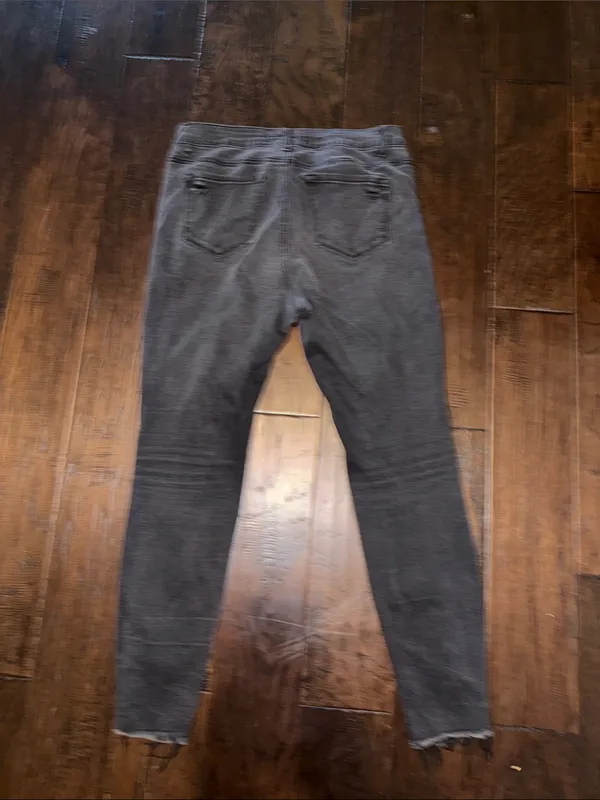 Enjean Distressed High-Rise Black Jeans Size 11 - Image 5