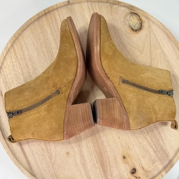 Frye Alton Suede‎ Chelsea Ankle Boots Bootie Block Heel Tan Womens Size 7.5 - Image 4