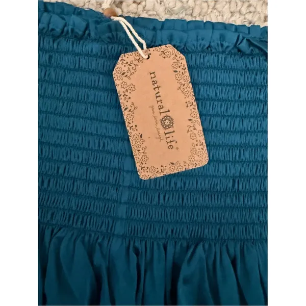 Natural Life NWT Boho Teal Smocked Satin Flowy Shorts M Cottagecore - Image 4