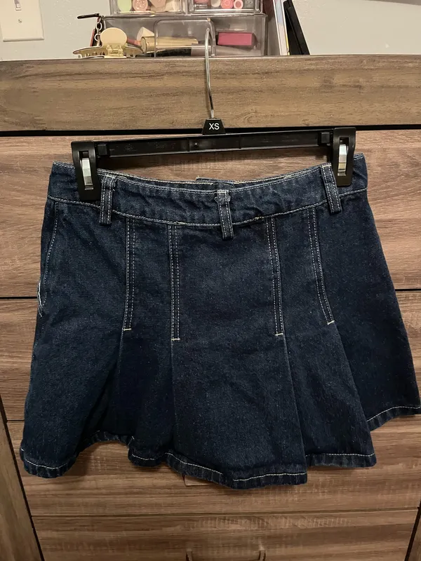Grey Lab Denim Vest and Pleat Skirt - Image 8