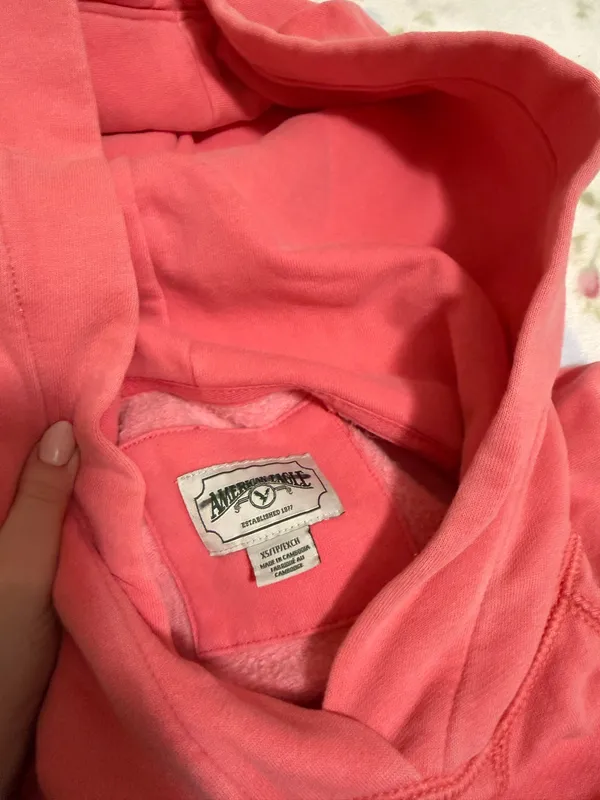American Eagle Hoodie Outfitters - Image 3