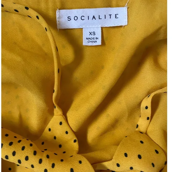 Socialite Yellow Polka Dot Scallop‎ layer Chiffon Summer Blouse - XS EUC - Image 8