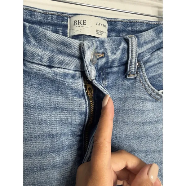 Buckle BKE Payton Skinny Stretch Jean Mid Rise‎ 26x30 Casual Modern Distressed - Image 8