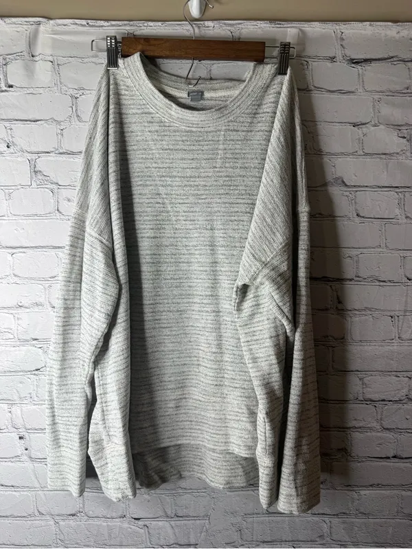 Aerie Light Gray Striped Knit Crewneck Sweater large - Image 12
