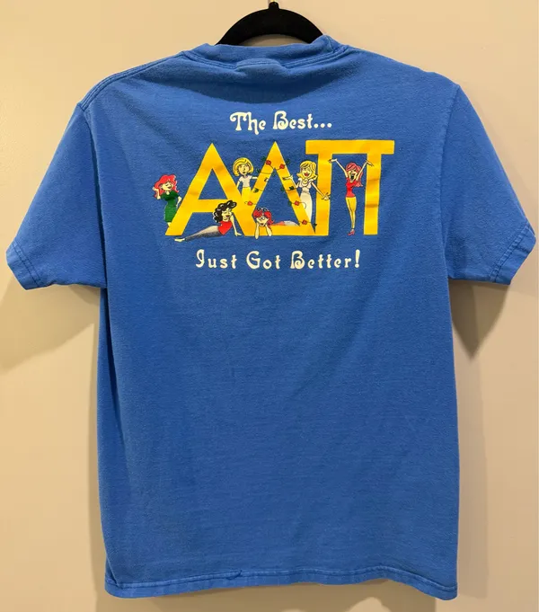 Hanes Vintage Alpha Delta Pi 2003 Bid Day Short Sleeve Pocket Tee Blue - Image 2