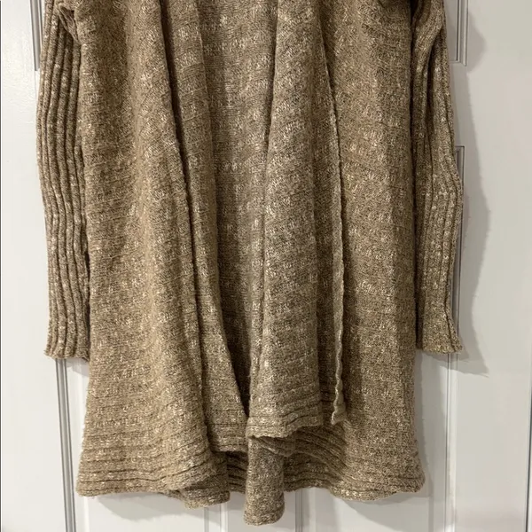 Free People Cozy Tan Women's Sweater Beached Shelled Size XS Oversized - Image 3