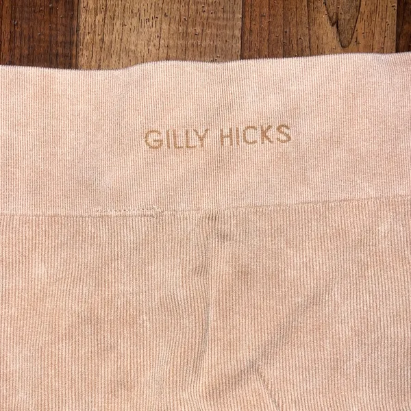 Gilly hicks Hollister Women's Tan Ribbed Shorts - Image 4