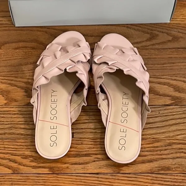 Sole Society Mandi Ruffled Leather Slide‎ Sandals Spring Blush Pink 7M 37.5 - Image 4
