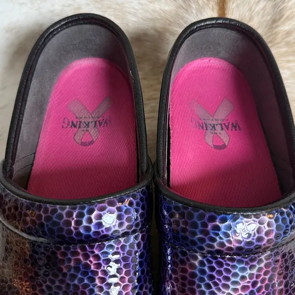 Dansko Purple‎ iridescent Scaled Clogs Size 7.5 B86 - Image 8