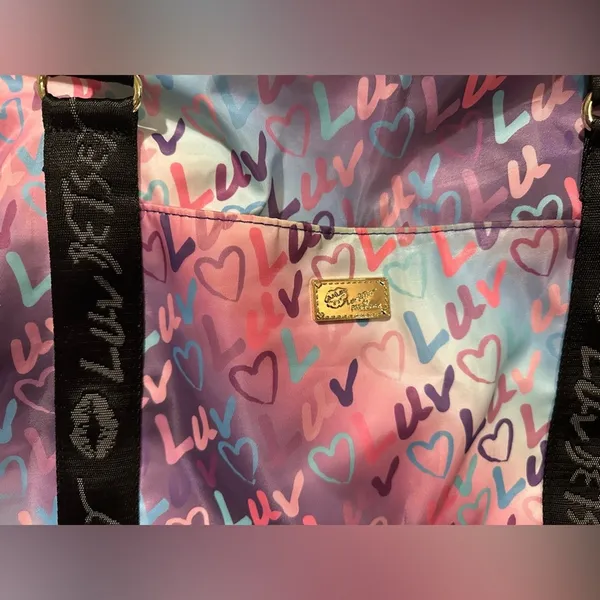 Luv Betsey by Betsey Johnson Weekender Duffel Overnighter the River or LBKRUSH - Image 4