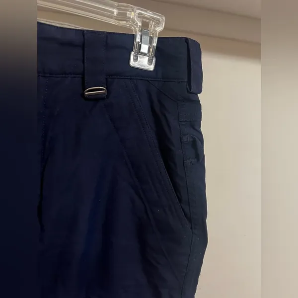Burton’s Snowboard Women’s Pants - Image 3
