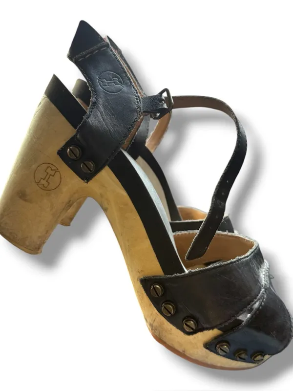 Flogg Heeled Sandals Platform Clog Sandal in Black and Natural Wood Shoes Scandi - Image 2