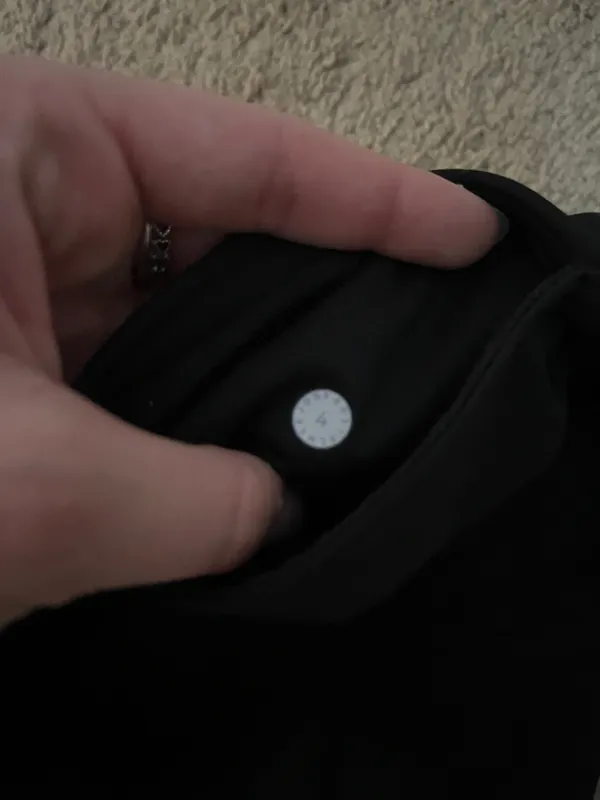 Lululemon Capri Leggings - Image 2