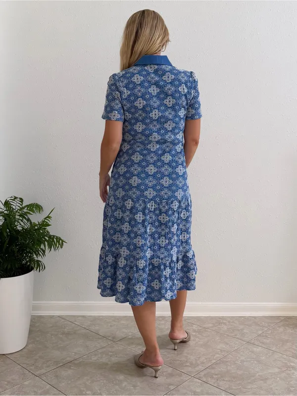 Solitaire Blue Embroidered Button Front Midi Dress M - Image 2