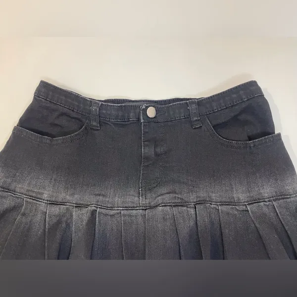 I.AM.GIA Women’s Vintage Black Pleated‎ Skater Skirt Size S - Image 2