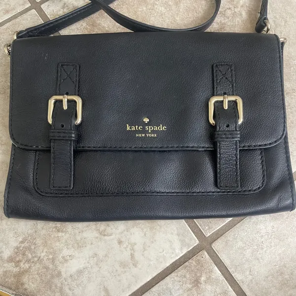 Kate Spade New York Black Leather Crossbody Bag Gold Buckle Flap Small Purse - Image 2