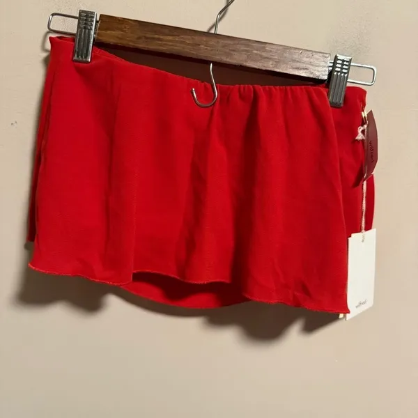 NWT Aritzia Wilfred Bonaventure Red Bouncy Tube Strapless Crop Top- Size Small - Image 4