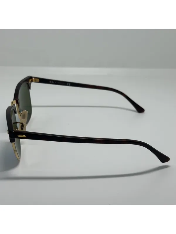 Ray-Ban RB 3016 Clubmaster Classic Sunglasses with Blue Mirrored Lenses - Image 4