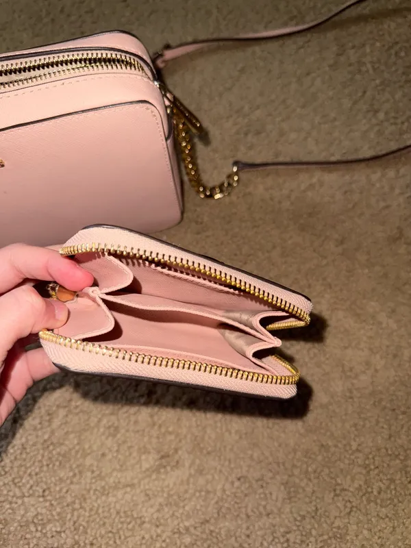 Blush Pink Michael Kors Crossbody and Wallet Set - Image 4