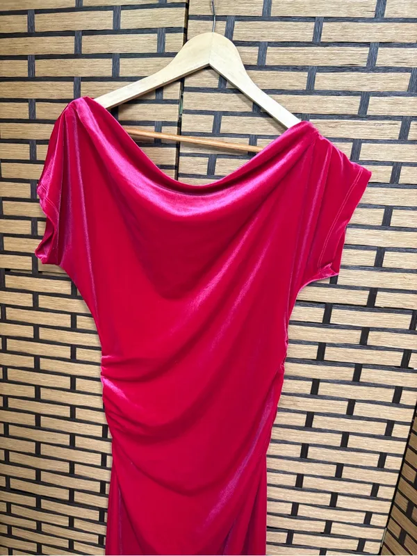 Gibson Latimer Pink Velvet Off Shoulder Midi Dress Size Medium - Image 5
