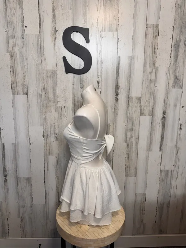 AKIRA Off White Tiered Ruffle Skort Romper Womens Small Tie Back Spaghetti Strap - Image 3