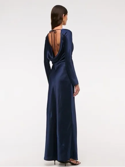 Abercrombie NWT Women's Long-Sleeve Cowl Back Maxi Dress - Image 4