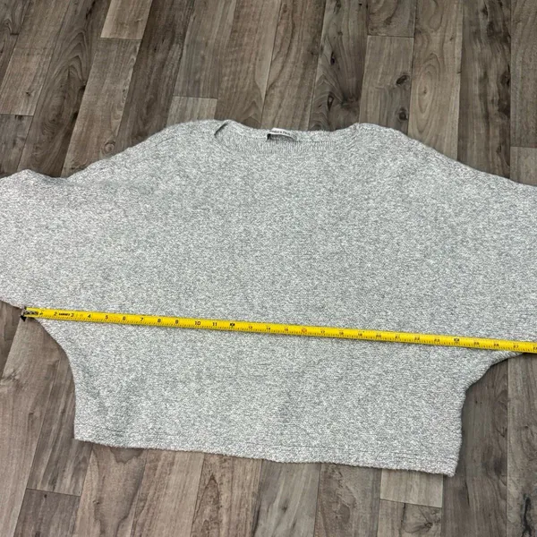 Abercrombie and fitch grey marled knit batwing sweater - Image 3