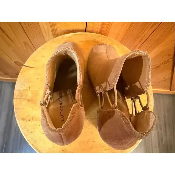 Lucky Brand Reevas peep-toe suede wedge ankle booties brown 6.5M - Image 5