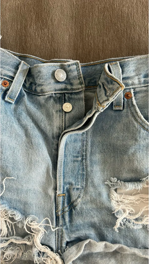 Levi’s 501 Shorts Denim - Image 3