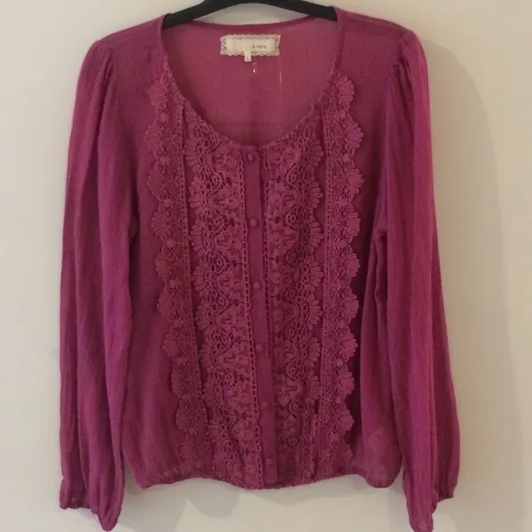 A’Reve Magenta‎ Lace Front Peasant Blouse Sheer Cotton Boho Medium - Image 5