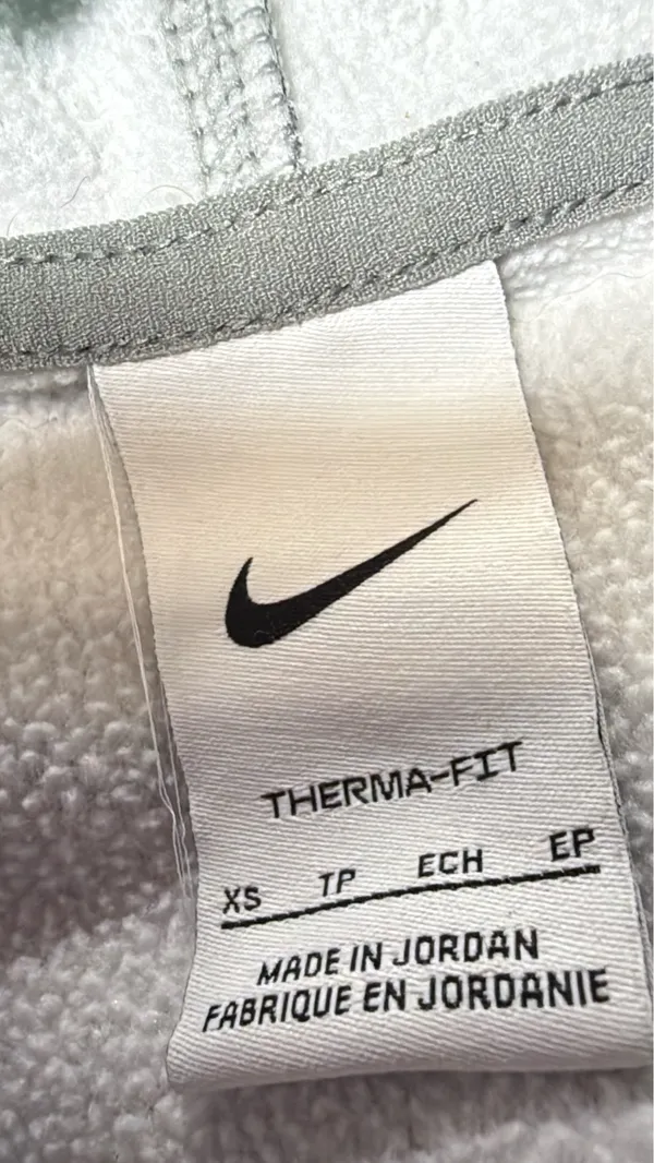 Nike Women’s Grey Hoodie XS white swoosh - Image 7