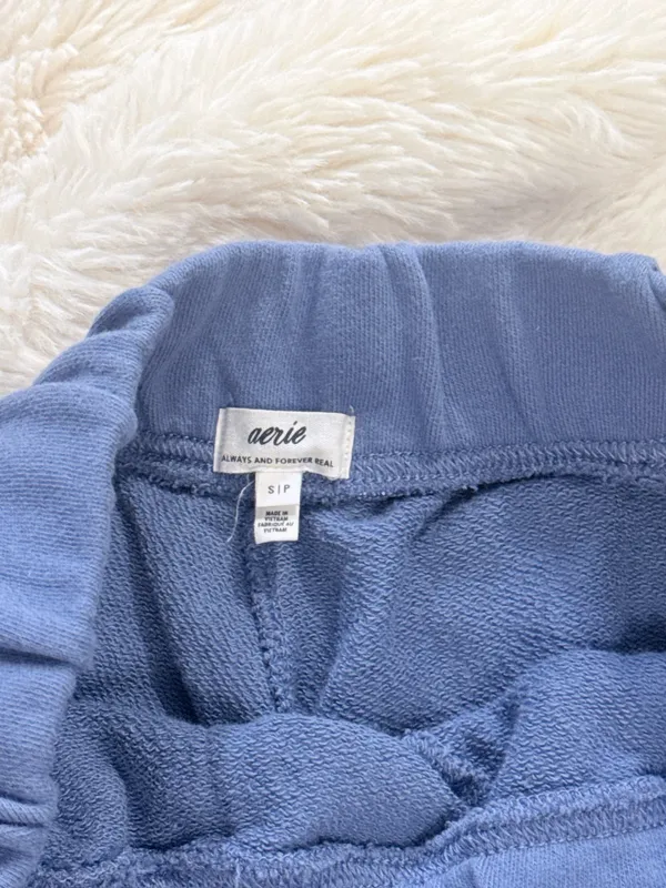 aerie go to fleece shorts - Image 3