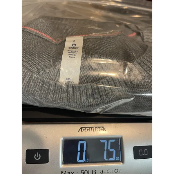 Lululemon Cashmere Blend Sweater Tunic Gray Size 2 Lightweight Thumbholes - Image 11