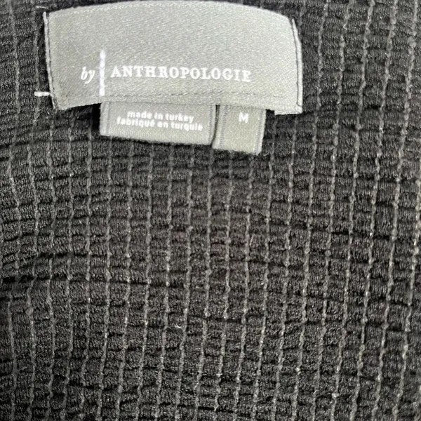 Anthropologie Long Sleeve Top Black Waffle Knit V-Neck Textured, Size Medium - Image 5