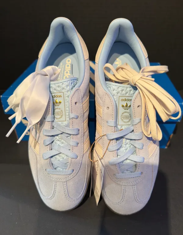 Women’s Adidas Gazelle Indoor size 8W - Image 5