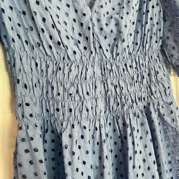 Just Taylor cotton smocked waist eyelet dress size 8 - Image 4