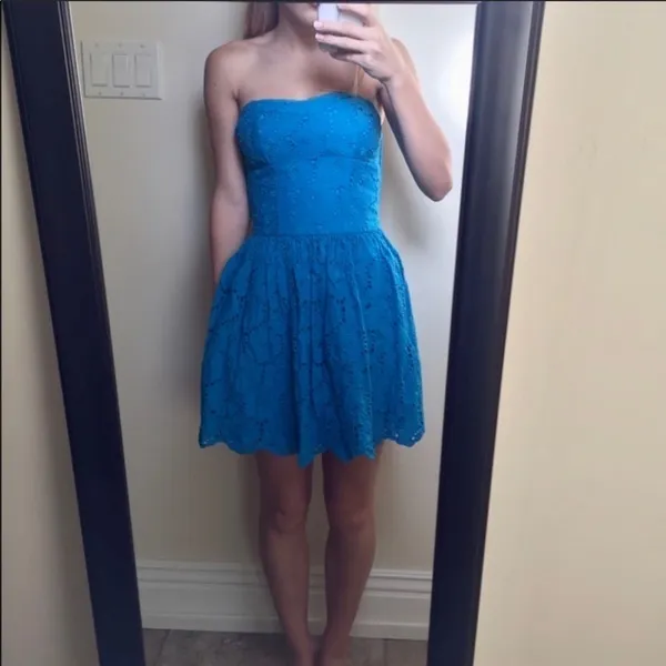 Abercrombie & Fitch Y2K Strapless Eyelet Mini Dress Turquoise Blue Small - Image 2