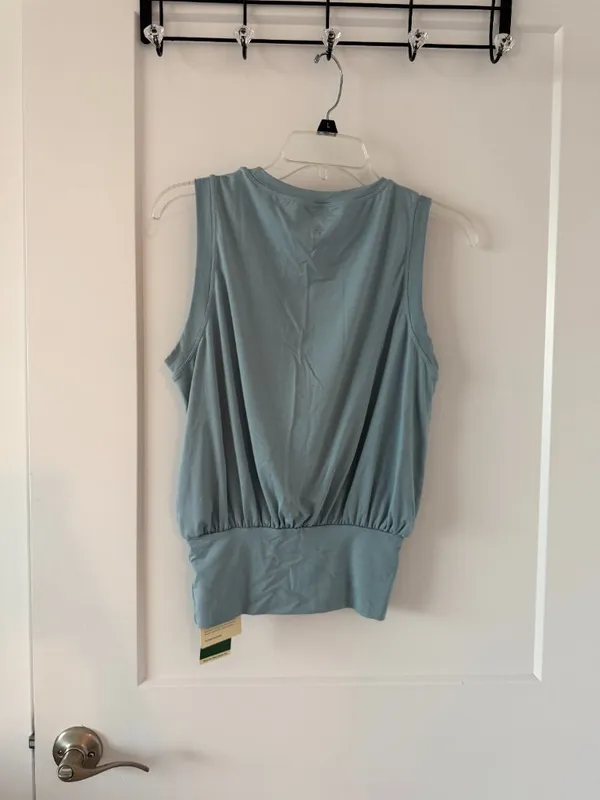 Halara Tank Top NWT - Image 3